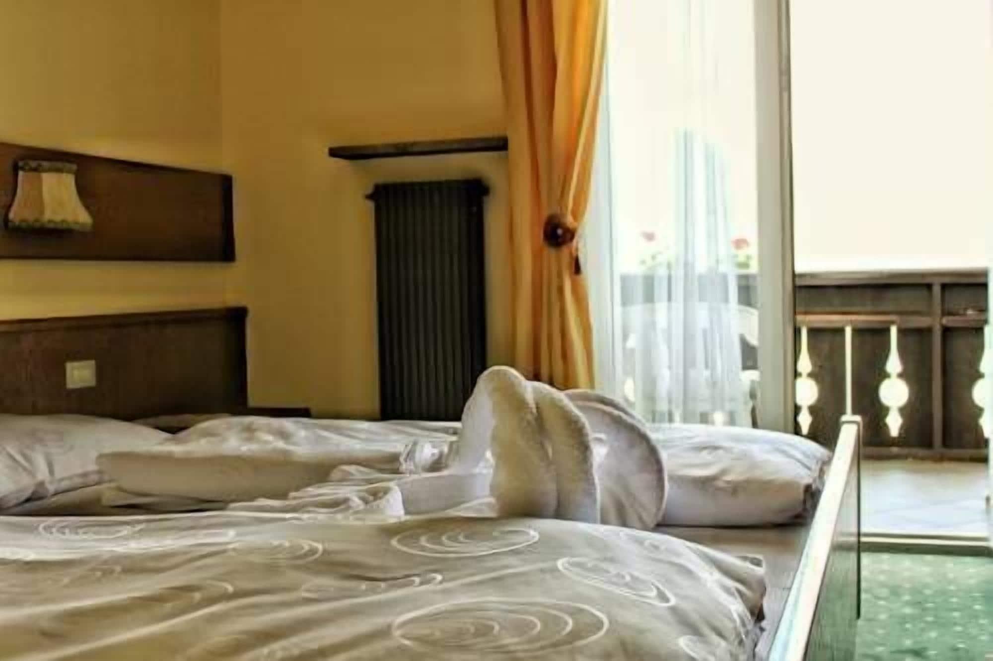 Panoramahotel Unterinnerhof Auna di Sotto Kültér fotó