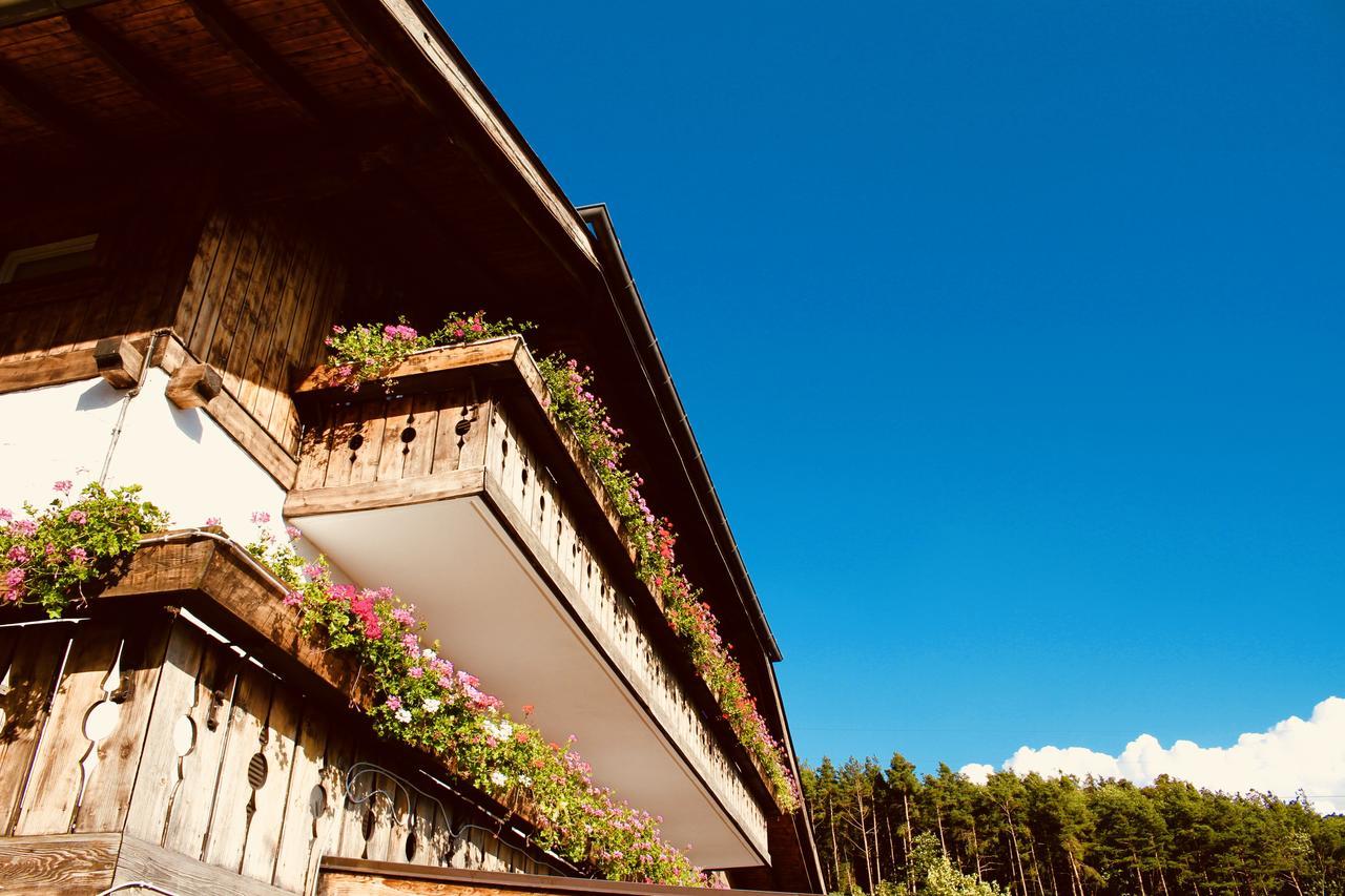 Panoramahotel Unterinnerhof Auna di Sotto Kültér fotó
